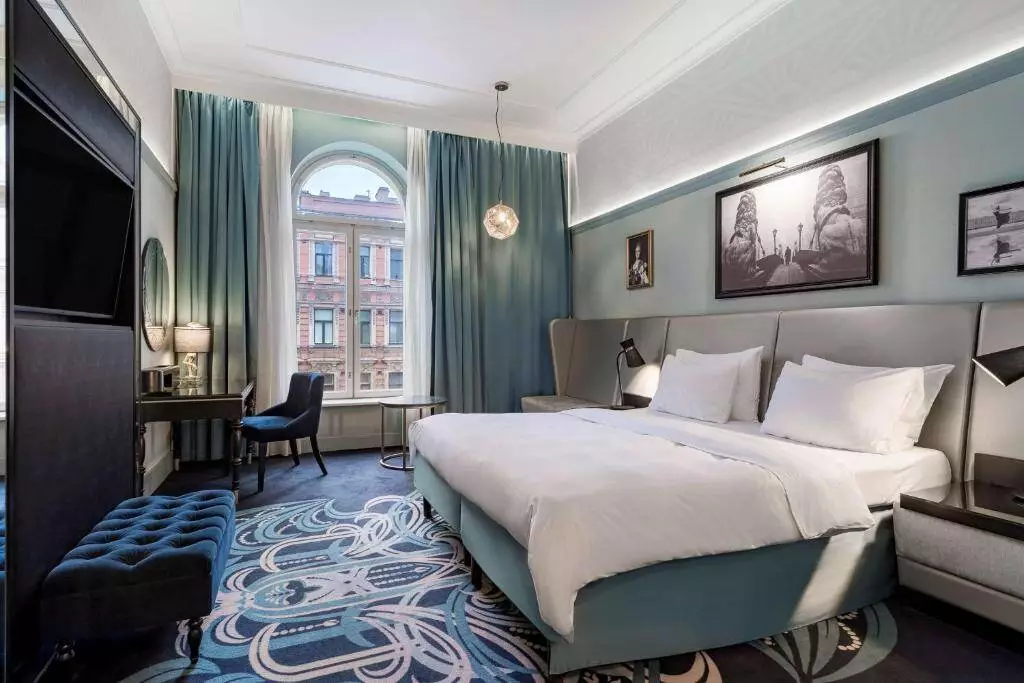 هتل رادیسون رویال